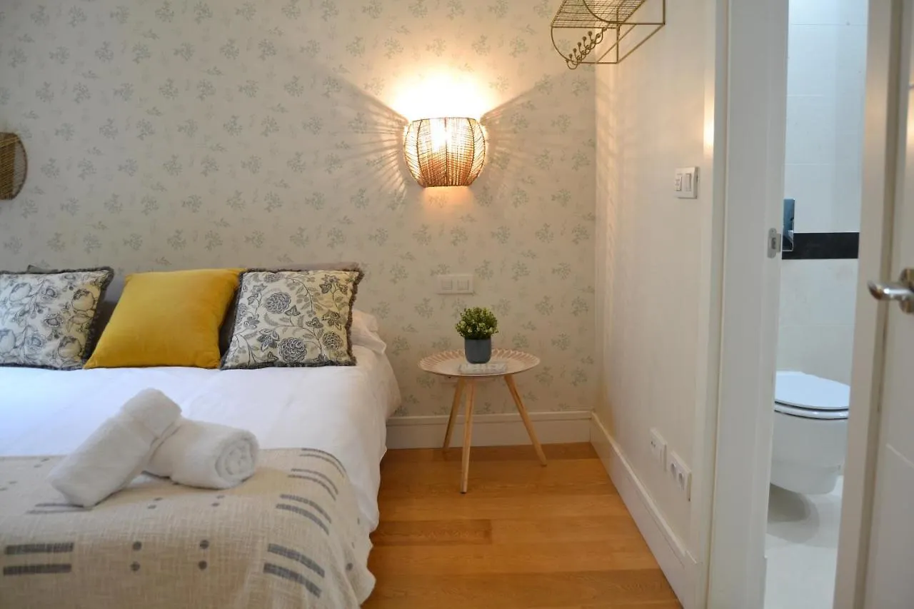 Coqueto Apartamento Junto A La Catedral De Malaga. Appartement