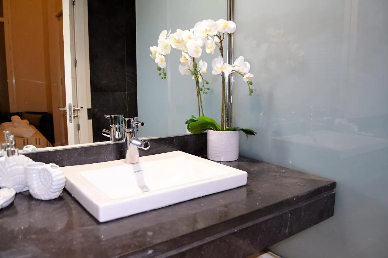 Coqueto Apartamento Junto A La Catedral De Malaga. Appartement