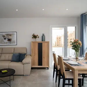 Aac - Con Terraza, Muy Amplio, Totalmente Equipado, Cerca Del Centro Y Nuevo! Málaga